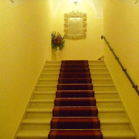 לינה וארוחת בוקר טורה סנטה סוזנה Castello Conti Filo מראה חיצוני תמונה